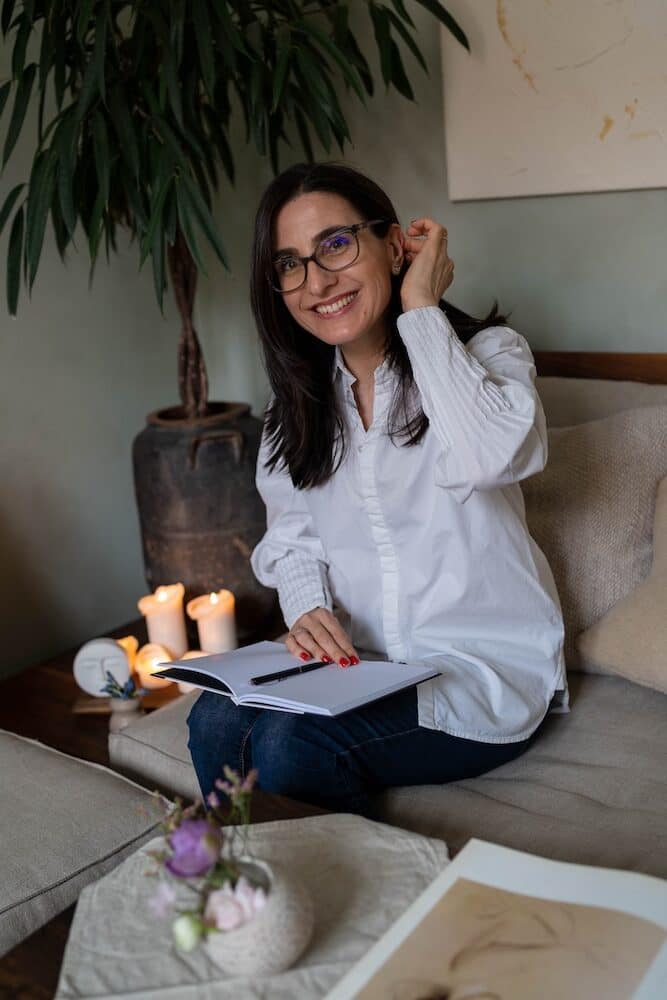 контакти feel like writing, терапевтично писане